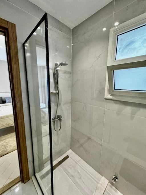 Luxurious 3br With Stunning Patio&view&5g Wifi At Madinaty Cairo